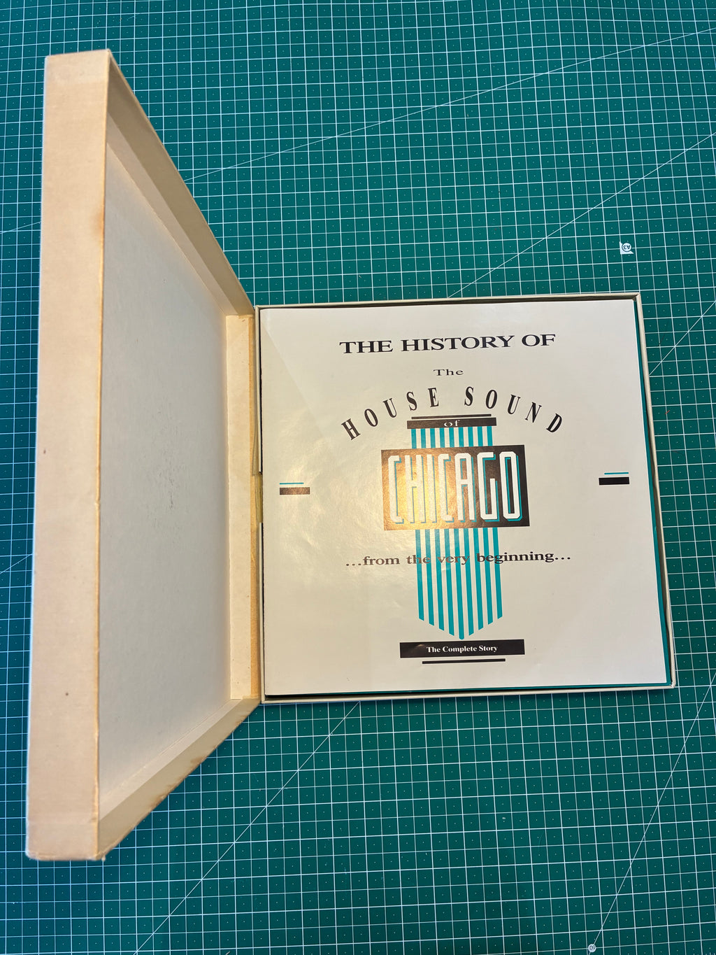 Various - The History Of The House Sound Of Chicago (...From The Very Beginning...) (12xLP) Very Good Plus VG+